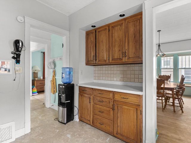 1310 S 14th STREET, Manitowoc, WI 54220