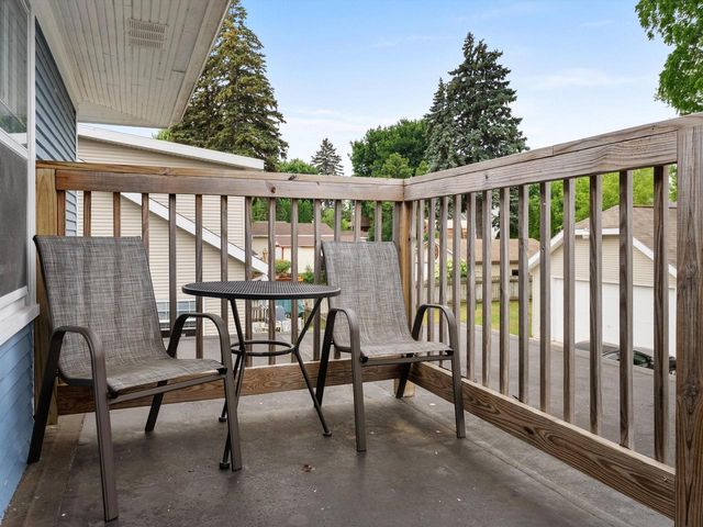 1310 S 14th STREET, Manitowoc, WI 54220