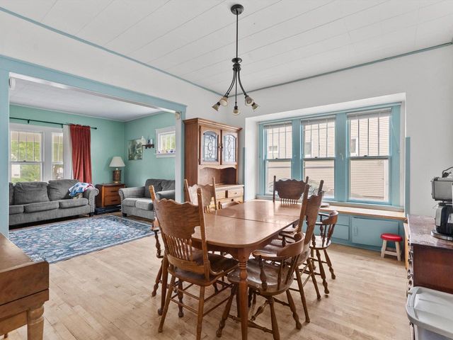 1310 S 14th STREET, Manitowoc, WI 54220