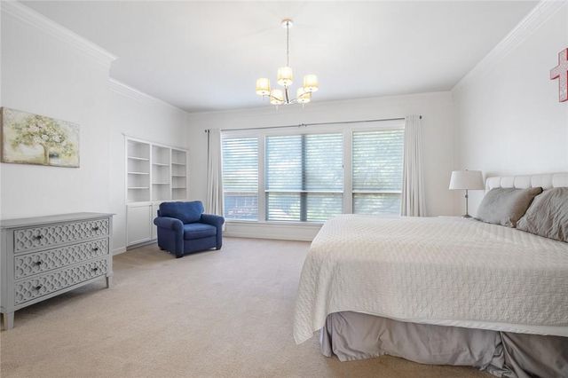 1733 Canonero DR, Austin, TX 78746