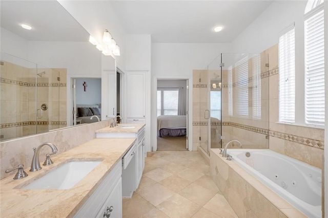 1733 Canonero DR, Austin, TX 78746