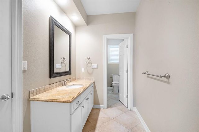 1733 Canonero DR, Austin, TX 78746