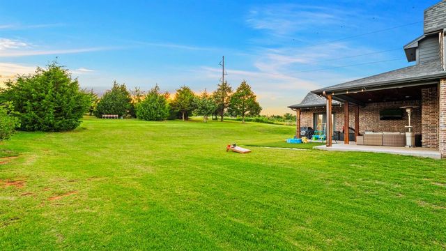 3261 Red Ridge Drive, Blanchard, OK 73010