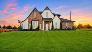 3261 Red Ridge Drive, Blanchard, OK 73010