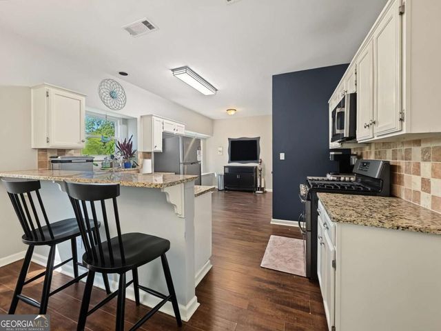 10845 Willow Meadow Circle, Alpharetta, GA 30022