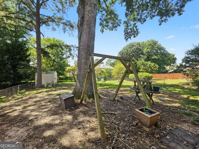 10845 Willow Meadow Circle, Alpharetta, GA 30022