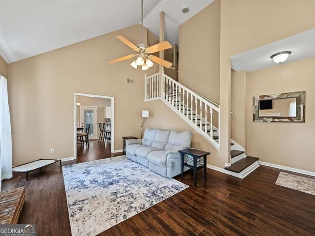 10845 Willow Meadow Circle, Alpharetta, GA 30022