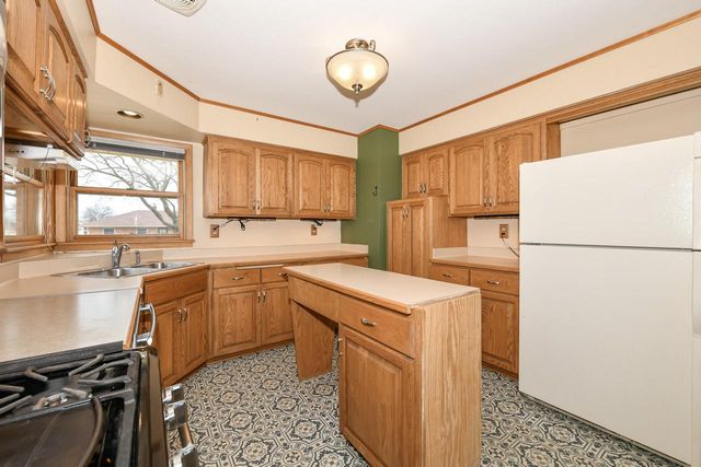 3245 S 83rd STREET, Milwaukee, WI 53219