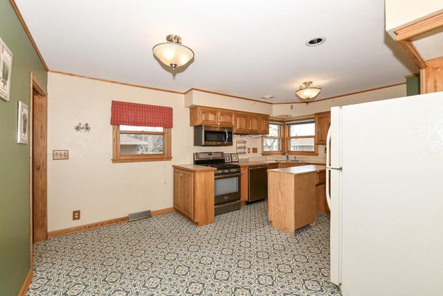 3245 S 83rd STREET, Milwaukee, WI 53219