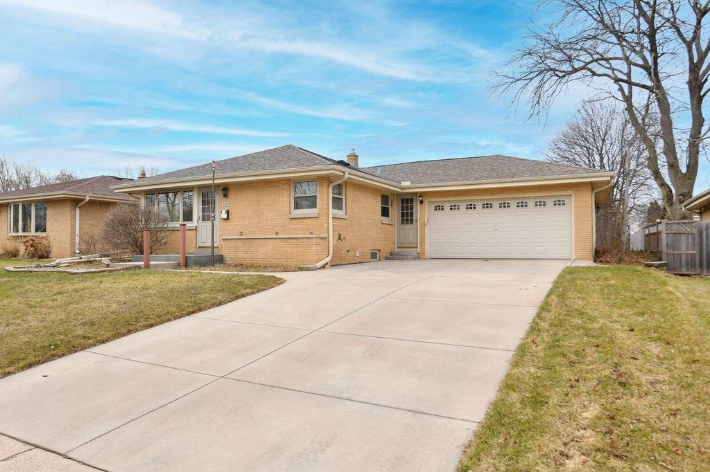 3245 S 83rd STREET, Milwaukee, WI 53219