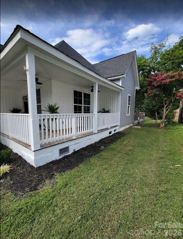 128 College Street, Chester, SC 29706