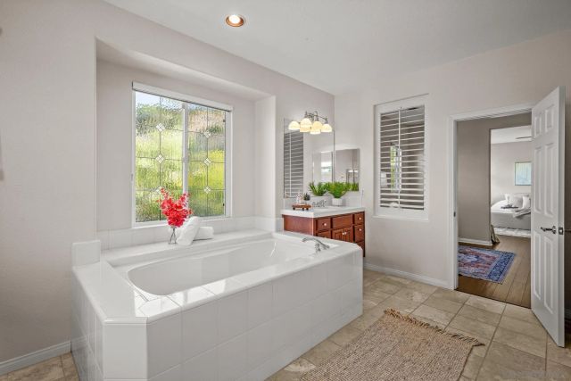 2196 Coast Ave, San Marcos, CA 92078