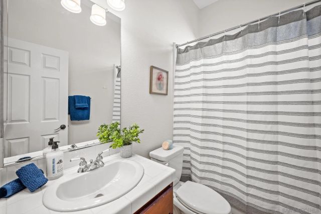 2196 Coast Ave, San Marcos, CA 92078