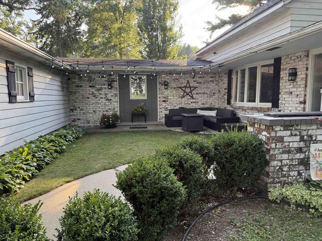 5508 E Buss Road, Clinton, WI 53525