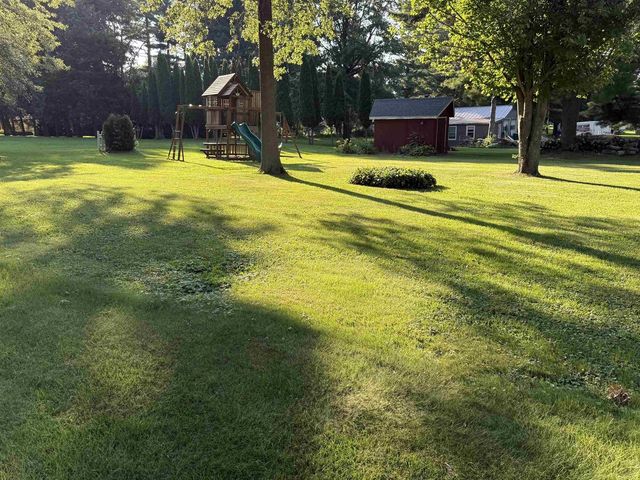 5508 E Buss Road, Clinton, WI 53525