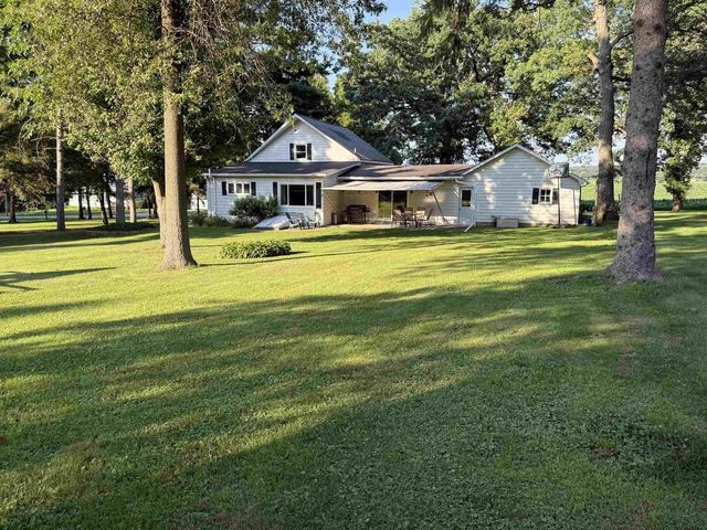 5508 E Buss Road, Clinton, WI 53525