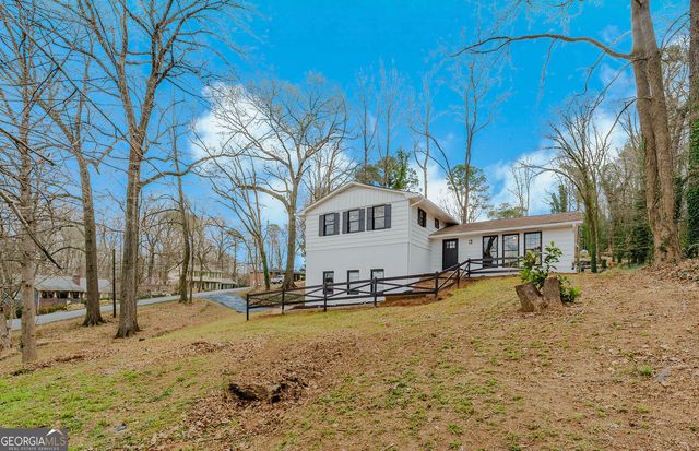 50 Bailey Drive, Lilburn, GA 30047