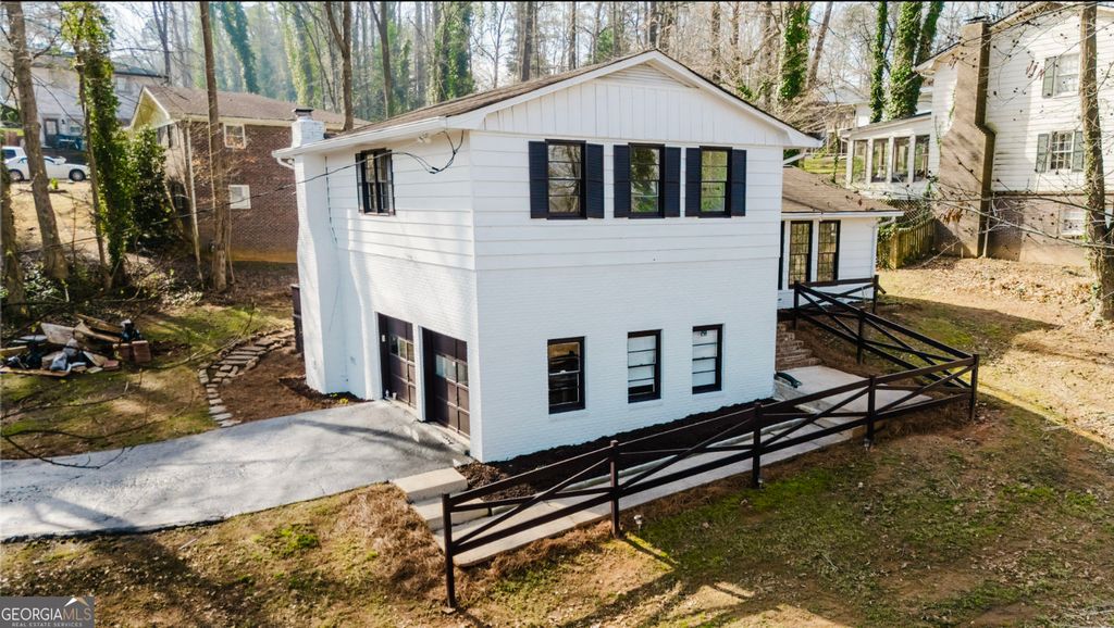 50 Bailey Drive, Lilburn, GA 30047