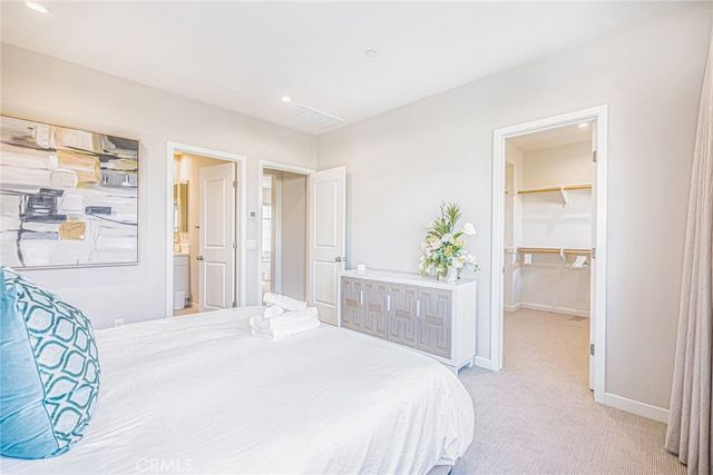 186 Milky Way, Irvine, CA 92618