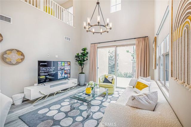 186 Milky Way, Irvine, CA 92618