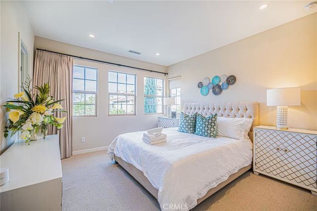 186 Milky Way, Irvine, CA 92618