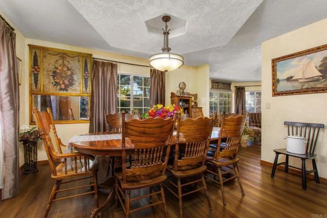 671 Philton, Ramona, CA 92065
