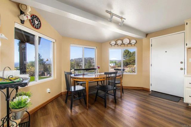 671 Philton, Ramona, CA 92065