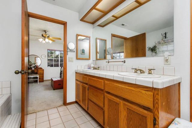 671 Philton, Ramona, CA 92065