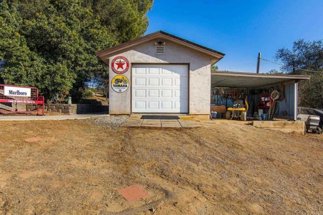 671 Philton, Ramona, CA 92065