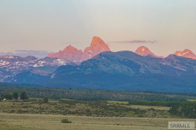 9731 Buck Town Blvd, Tetonia, ID 83452