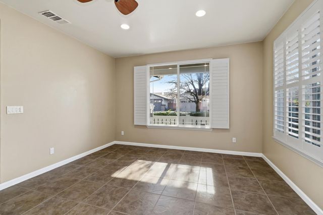 9644 Oakham Way, Elk Grove, CA 95757