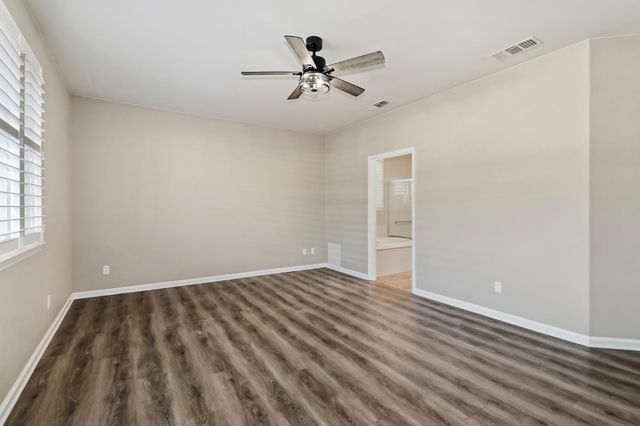 9644 Oakham Way, Elk Grove, CA 95757