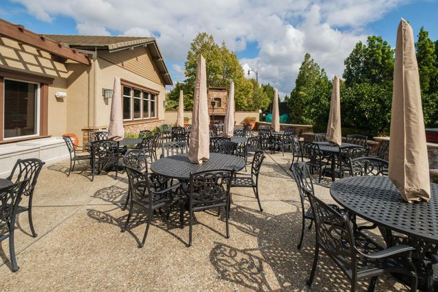 9644 Oakham Way, Elk Grove, CA 95757