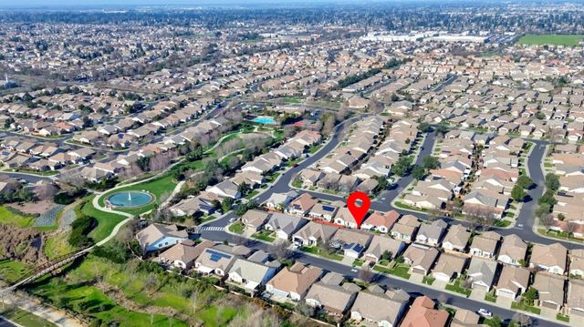 9644 Oakham Way, Elk Grove, CA 95757