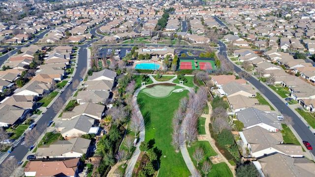 9644 Oakham Way, Elk Grove, CA 95757