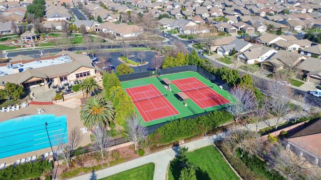 9644 Oakham Way, Elk Grove, CA 95757