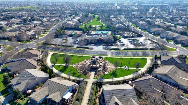 9644 Oakham Way, Elk Grove, CA 95757