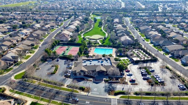 9644 Oakham Way, Elk Grove, CA 95757