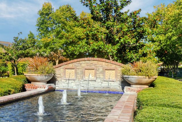 9644 Oakham Way, Elk Grove, CA 95757