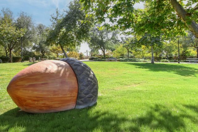 9644 Oakham Way, Elk Grove, CA 95757