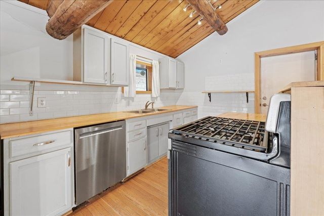 2596 WALDHEIM DRIVE, Fairbanks, AK 99709