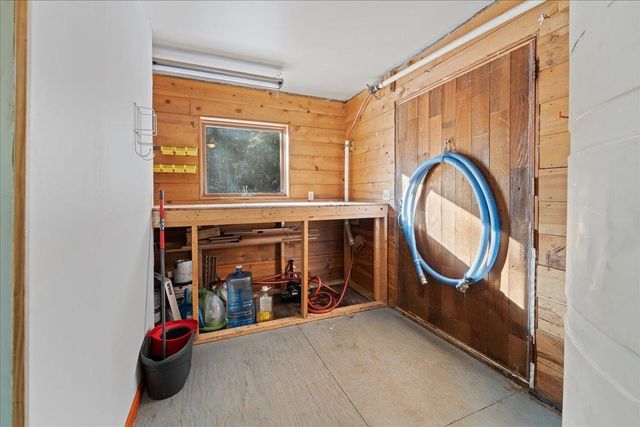 2596 WALDHEIM DRIVE, Fairbanks, AK 99709