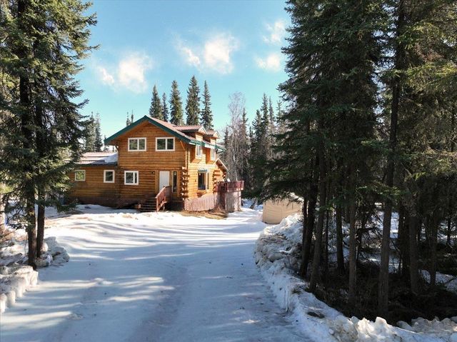 2596 WALDHEIM DRIVE, Fairbanks, AK 99709
