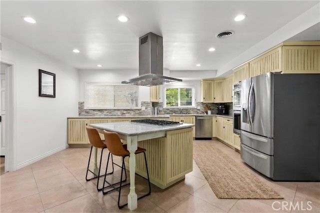 4479 Azalia Drive, Tarzana (los Angeles), CA 91356