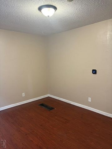 1335 Spruce St, Pueblo, CO 81004