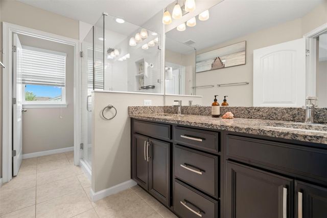 5018 SUNNYSIDE LANE, Bradenton, FL 34211