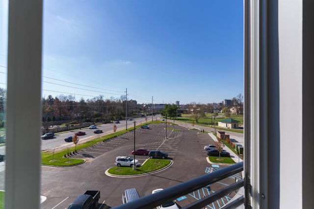 576 E Third Street 310, Lexington, KY 40508