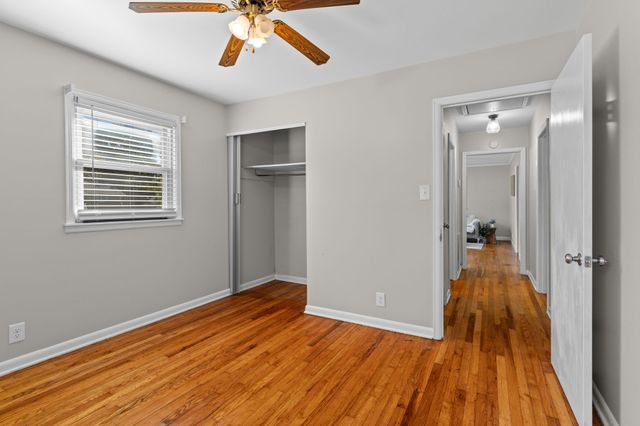 2706 Driftwood Dr, Springfield, TN 37172