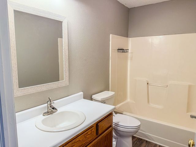 407 2nd Street SE, Bondurant, IA 50035