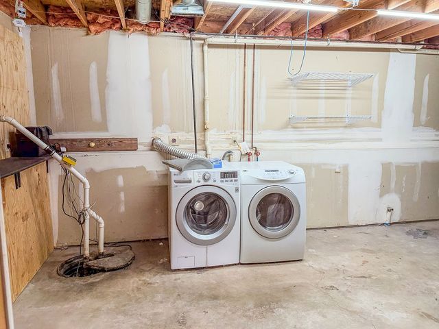 407 2nd Street SE, Bondurant, IA 50035